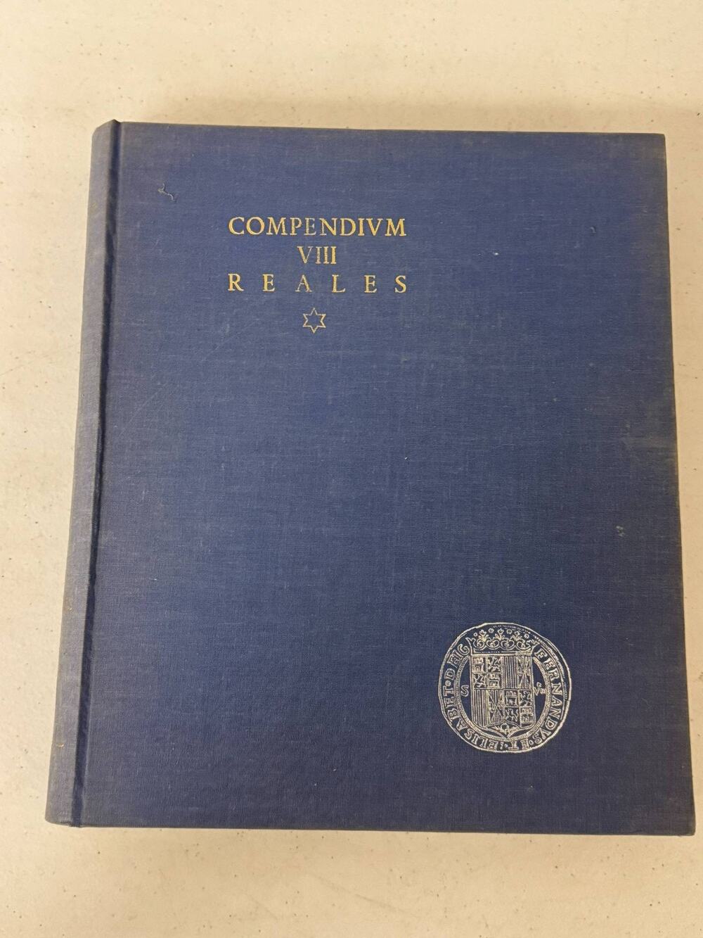 Compendium VIII Reales Hardcover Book Spanish History Coinage Reference Guide
